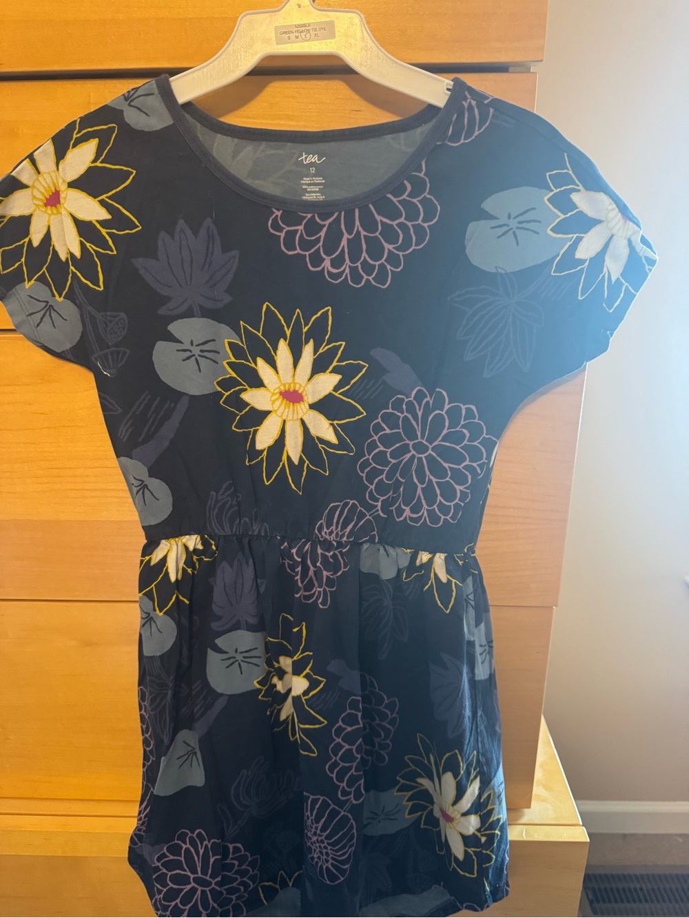 Girls size 12 Tea Navy Floral Short Sleeve Dress with Yellow Accents